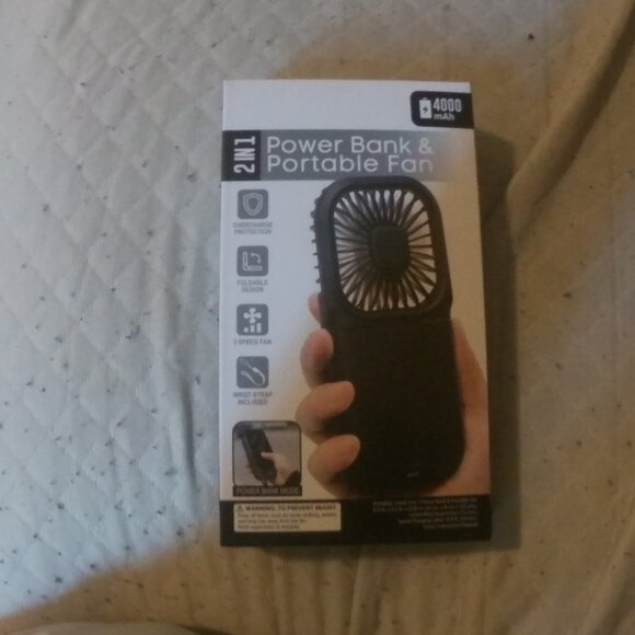 2-in-1 Power Bank & Portable Fan, 4000 MAH, Black - Picture 1 of 8